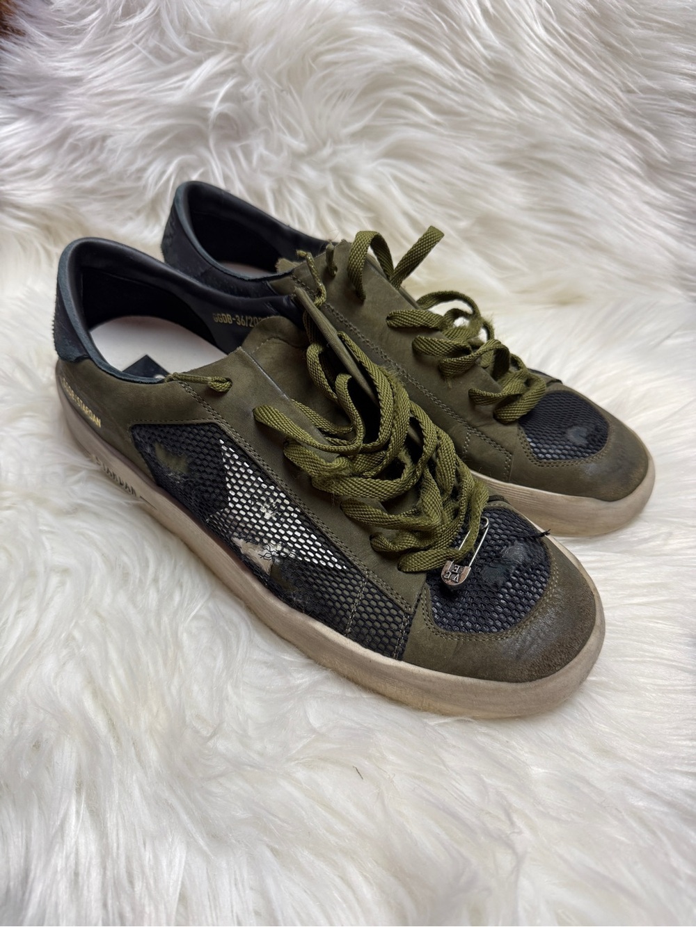 Golden Goose STARDAN Olive Green & Black Men's Low-Top Sneakers with box